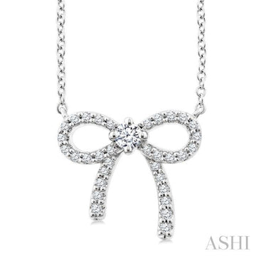1/5 Ctw Bow Round Cut Diamond Petite Fashion Pendant With Chain in 10K White Gold